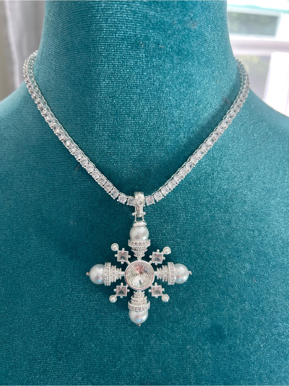 WeWoreWhat 2-in-1 Cross Pearl and Cubic Zirconia Necklace
